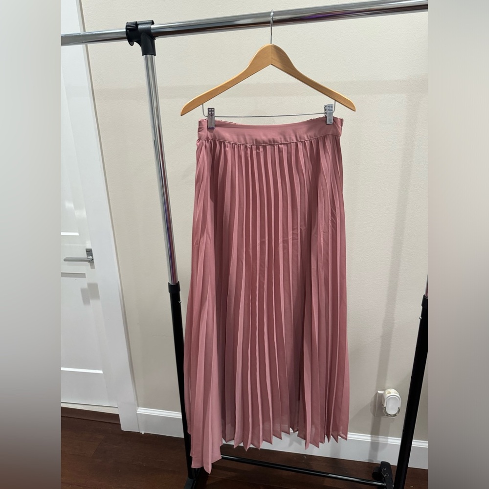 Blush long pleated dress XL